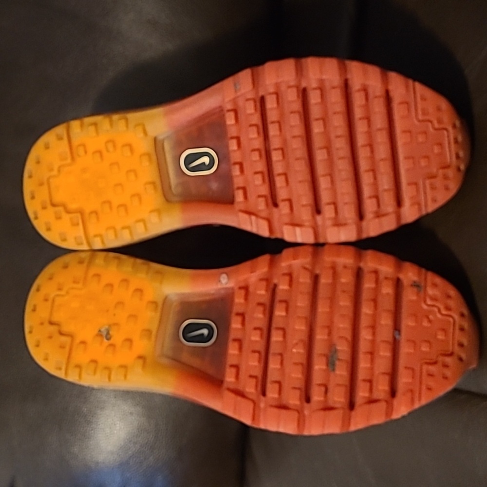 Nike (FIRM) - Picture 7 of 7